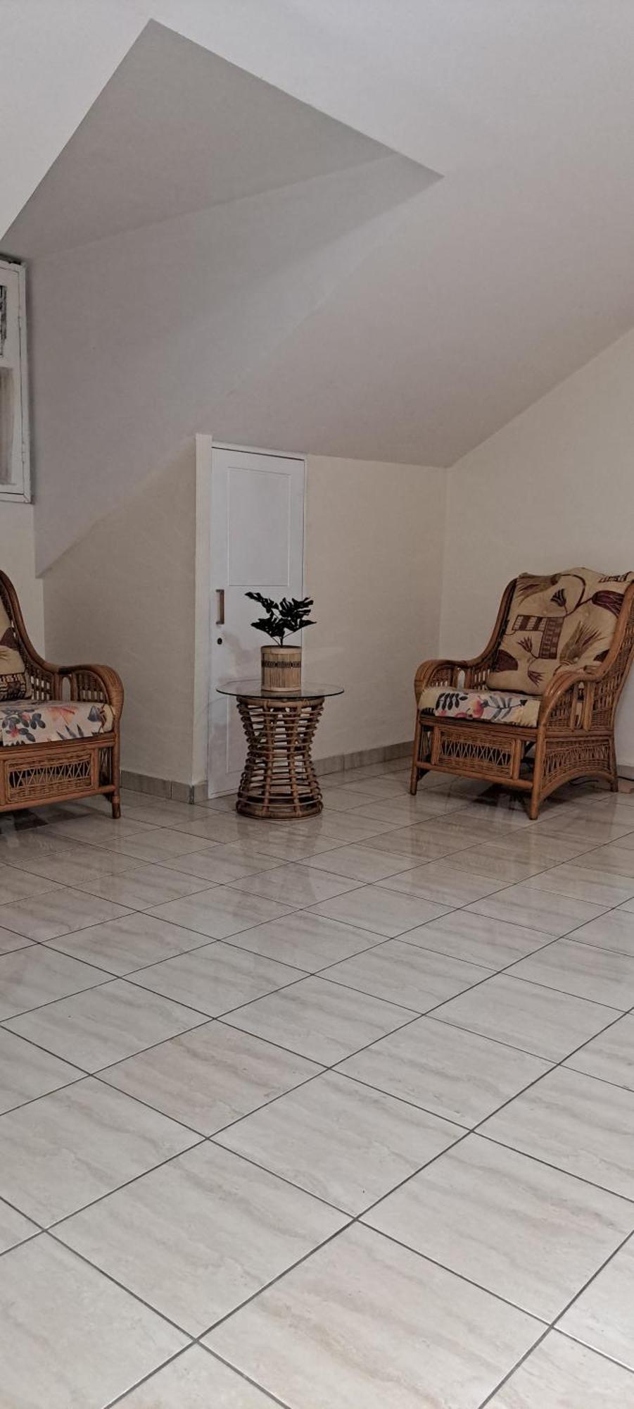 Deux pièces spacieux à Baie Mahault Extérieur photo